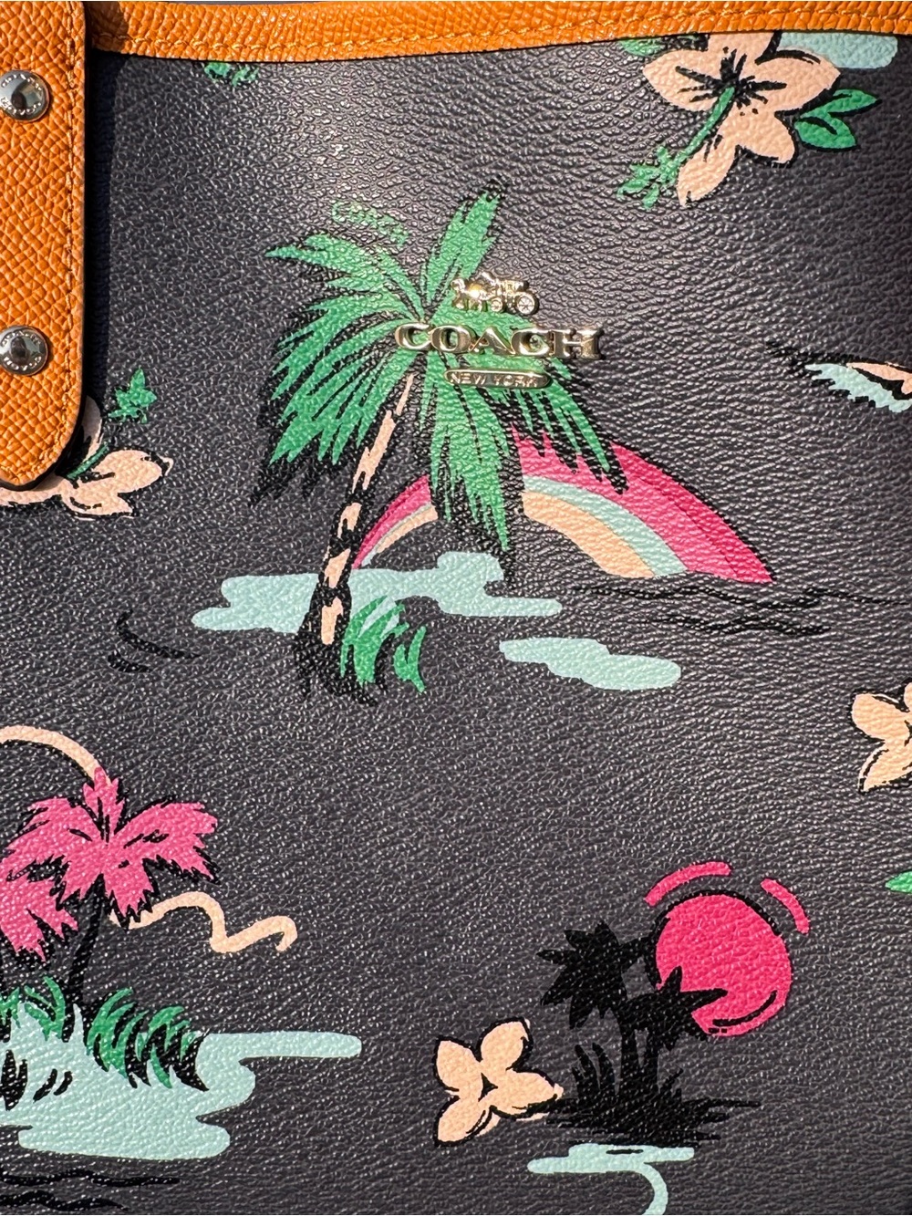 Coach Hawaii Reversible Tote - Picture 9 of 16
